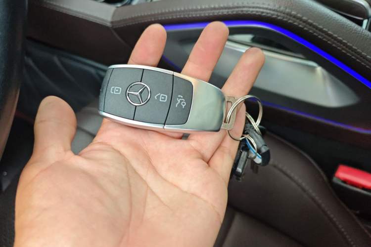 Used Mercedes-Benz GLE 2022 GLE 350 4MATIC Stylish Model Vehicle Key