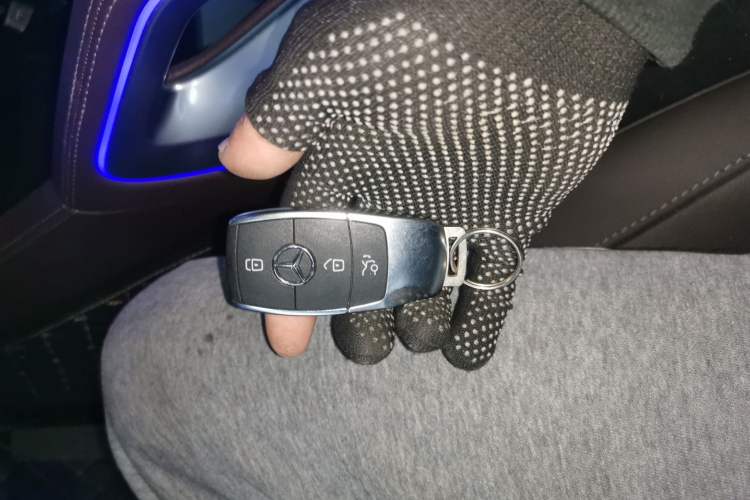 Used Mercedes-Benz GLE 2022 GLE 350 4MATIC Dynamic Edition Vehicle Key