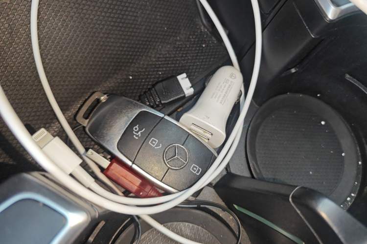 Used Mercedes-Benz GLE 2022 Refreshed GLE 350 4MATIC Dynamic Edition Vehicle Key