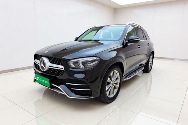 Mercedes-Benz GLE 2022 Facelifted GLE 350 4MATIC Fashion Edition usado