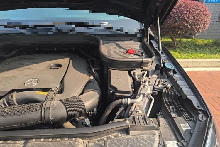 Used Mercedes-Benz GLE 2022 GLE 350 4MATIC Coupe SUV Fashion Model Engine Bay Left