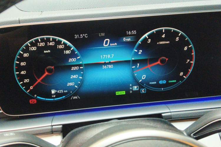 Used Mercedes-Benz GLE 2022 Refreshed GLE 450 4MATIC Coupe SUV Fashion Version Instrument Cluster