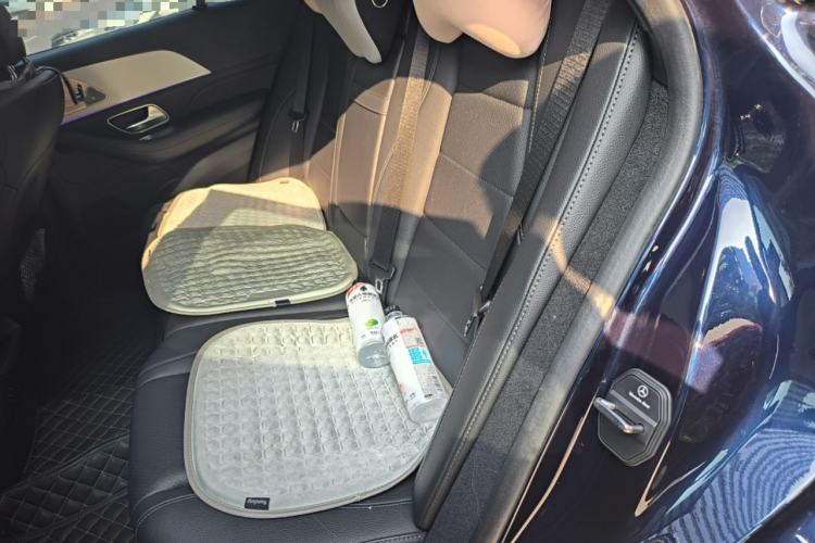 Used Mercedes-Benz GLE 2022 GLE 350 4MATIC Coupe SUV Fashion Model Left Rear Seat