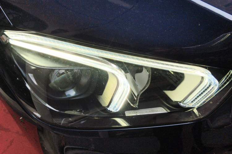 Used Mercedes-Benz GLE 2022 Refreshed GLE 450 4MATIC Coupe SUV Fashion Version Right Front Headlight