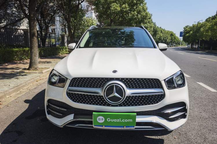 Used Mercedes-Benz GLE 2022 Facelifted GLE 350 4MATIC Fashion Edition Exterior 1