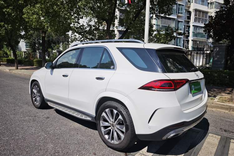 Used Mercedes-Benz GLE 2022 Facelifted GLE 350 4MATIC Fashion Edition Exterior 7