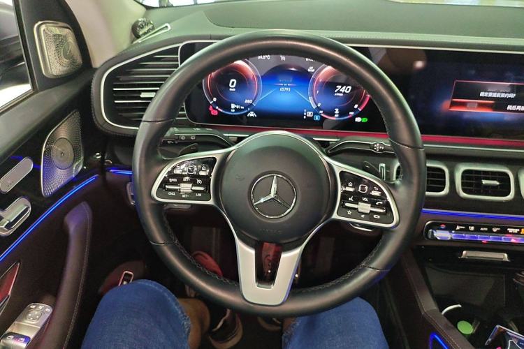Used Mercedes-Benz GLE 2022 Facelifted GLE 350 4MATIC Fashion Edition Steering Wheel