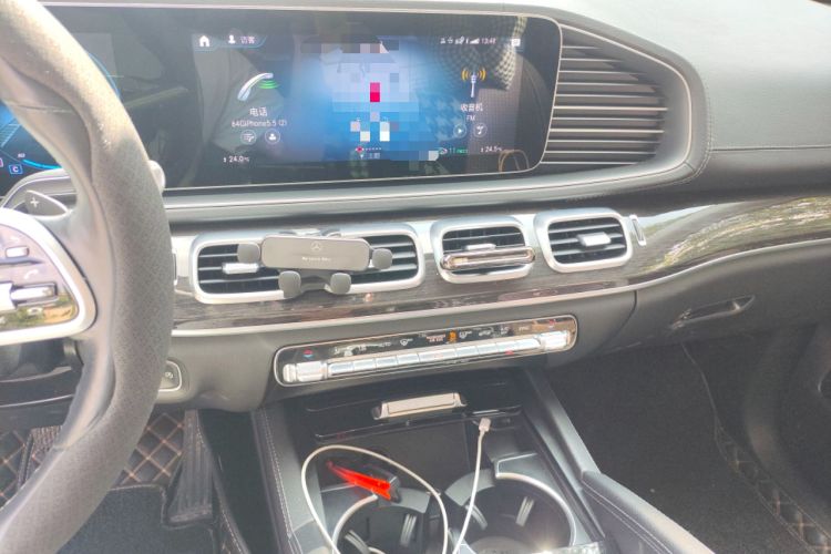 Used Mercedes-Benz GLE 2022 Facelifted GLE 350 4MATIC Fashion Edition Audio And AC Panel