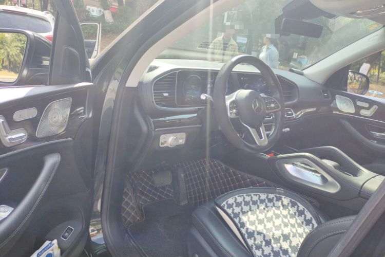Used Mercedes-Benz GLE 2022 Facelifted GLE 350 4MATIC Fashion Edition Driver Seat