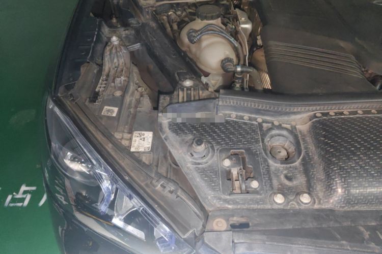 Used Mercedes-Benz GLE 2022 Refreshed GLE 450 4MATIC Stylish Edition Engine Bay Right