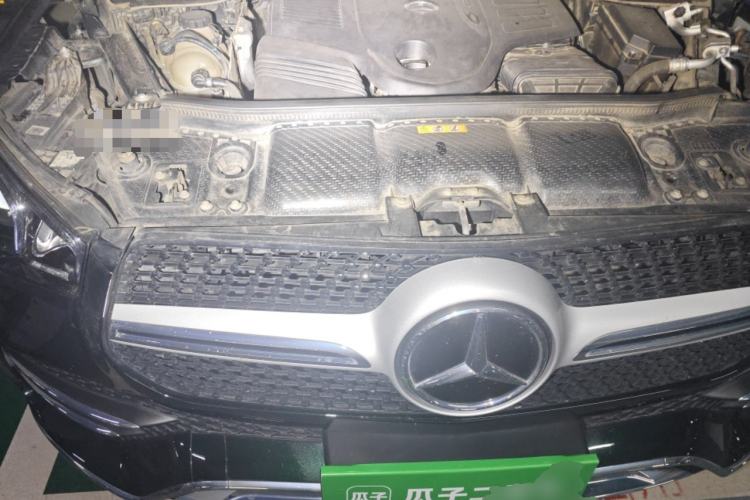 Used Mercedes-Benz GLE 2022 Refreshed GLE 450 4MATIC Stylish Edition Engine Bay