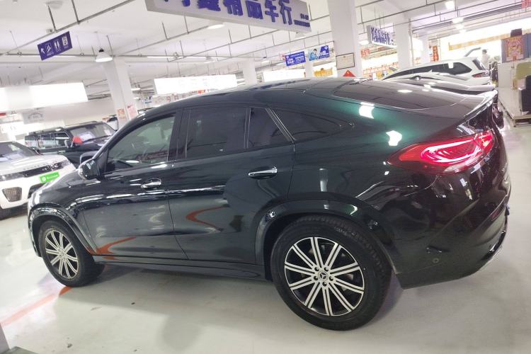 Used Mercedes-Benz GLE 2022 Refreshed GLE 350 4MATIC Coupe SUV Luxury Edition Exterior 3