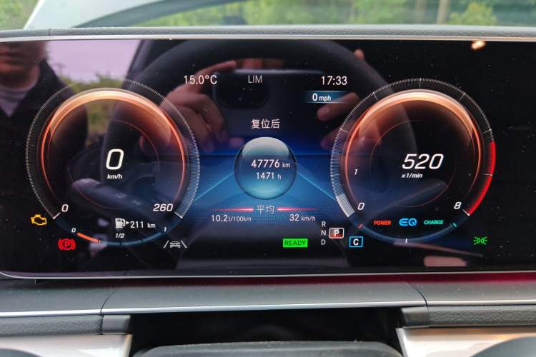 Used Mercedes-Benz GLE 2022 Refreshed GLE 450 4MATIC Coupe SUV Fashion Version Odometer Close Up