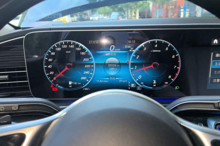 Used Mercedes-Benz GLE 2022 Facelifted GLE 350 4MATIC Fashion Edition Odometer Close Up