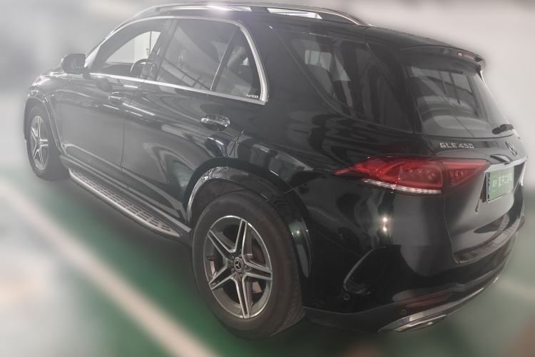 Used Mercedes-Benz GLE 2022 Refreshed GLE 450 4MATIC Stylish Edition Rear Left 45 Deg