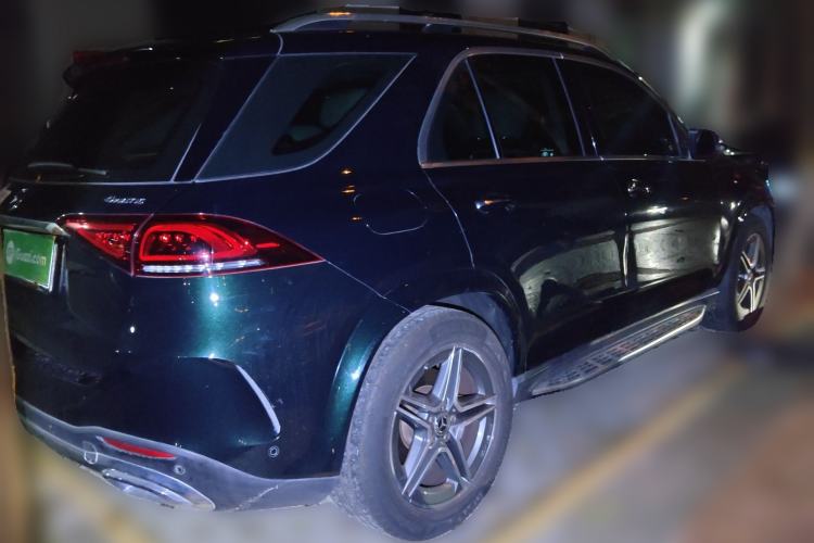 Used Mercedes-Benz GLE 2022 GLE 450 4MATIC Luxury Model Rear Right 45 Deg