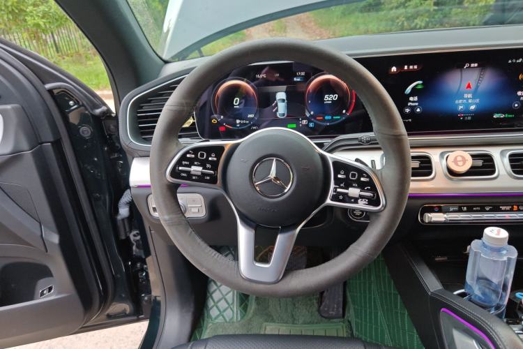 Used Mercedes-Benz GLE 2022 Refreshed GLE 450 4MATIC Coupe SUV Fashion Version Steering Wheel