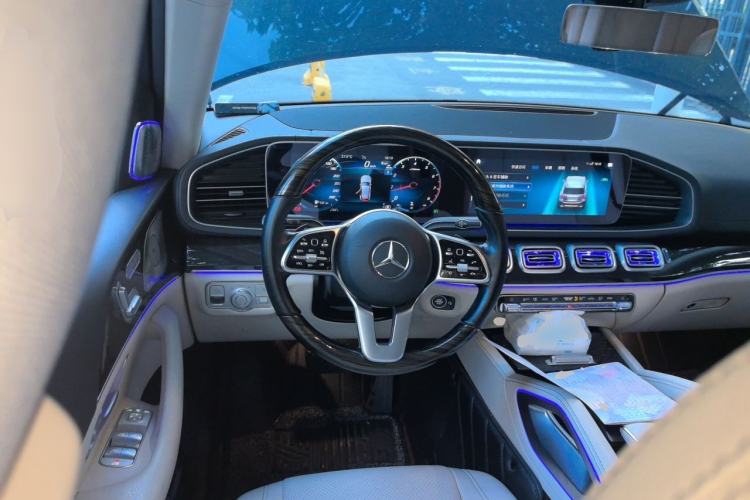 Used Mercedes-Benz GLE 2022 Facelifted GLE 350 4MATIC Fashion Edition Steering Wheel