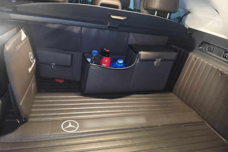Used Mercedes-Benz GLE 2022 Refreshed GLE 450 4MATIC Stylish Edition Trunk
