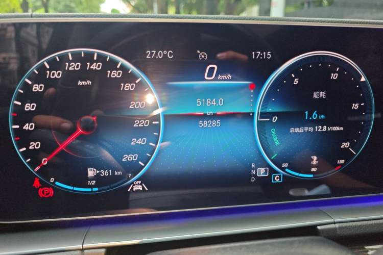 Used Mercedes-Benz GLE 2022 GLE 350 4MATIC Stylish Model Instrument Cluster