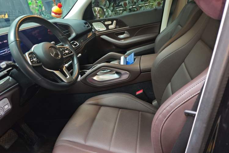 Used Mercedes-Benz GLE 2022 GLE 350 4MATIC Stylish Model Left Front Seat