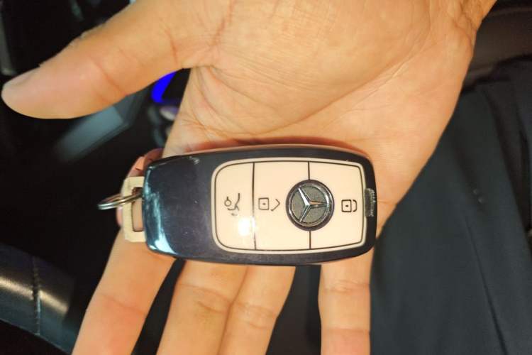 Used Mercedes-Benz GLE 2022 GLE 350 4MATIC Stylish Model Vehicle Key
