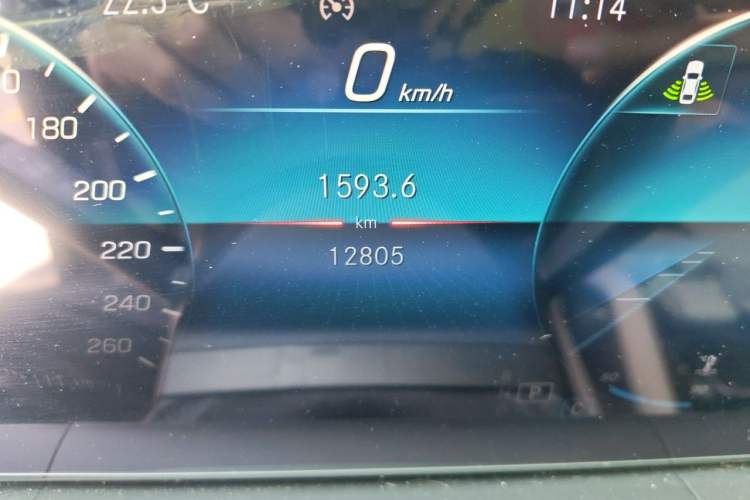 Used Mercedes-Benz GLE 2022 Facelifted GLE 350 4MATIC Fashion Edition Odometer Close Up