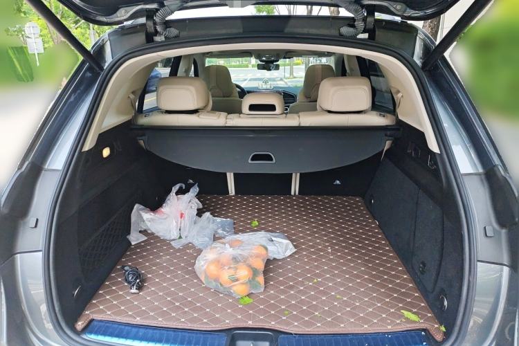 Used Mercedes-Benz GLE 2022 Facelifted GLE 350 4MATIC Fashion Edition Trunk