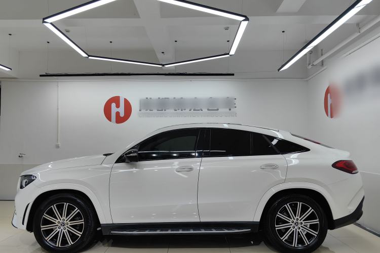 Used Mercedes-Benz GLE 2022 GLE 350 4MATIC Coupe SUV Luxury Model Exterior 1