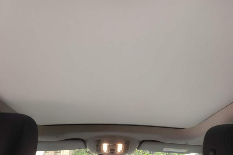 Used Mercedes-Benz GLE 2022 Refreshed GLE 350 4MATIC Coupe SUV Luxury Edition Headliner