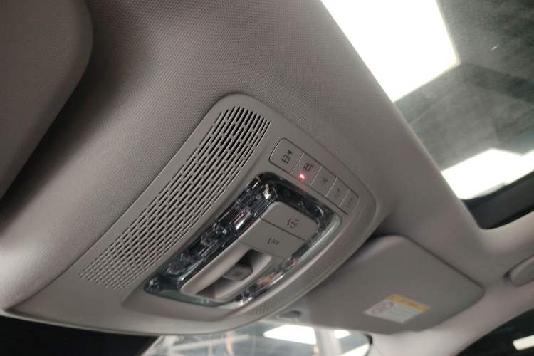 Used Mercedes-Benz GLE 2022 GLE 350 4MATIC Stylish Model Headliner