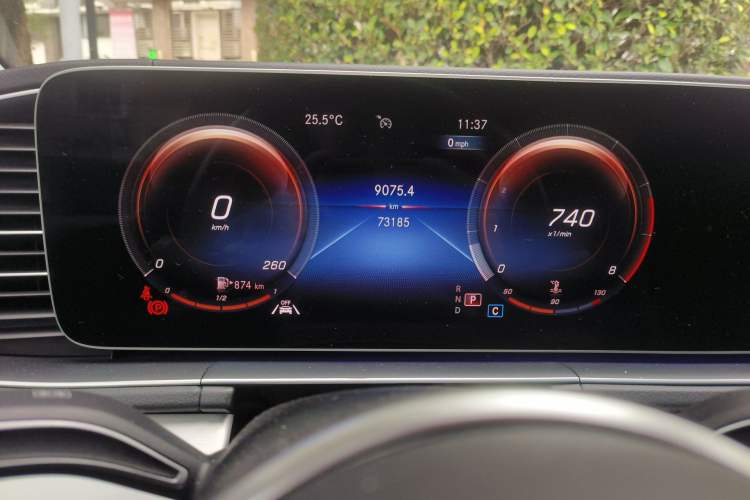 Used Mercedes-Benz GLE 2022 Refreshed GLE 350 4MATIC Coupe SUV Luxury Edition Instrument Cluster