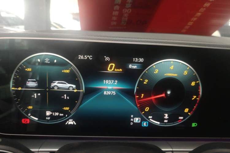Used Mercedes-Benz GLE 2022 GLE 350 4MATIC Stylish Model Instrument Cluster