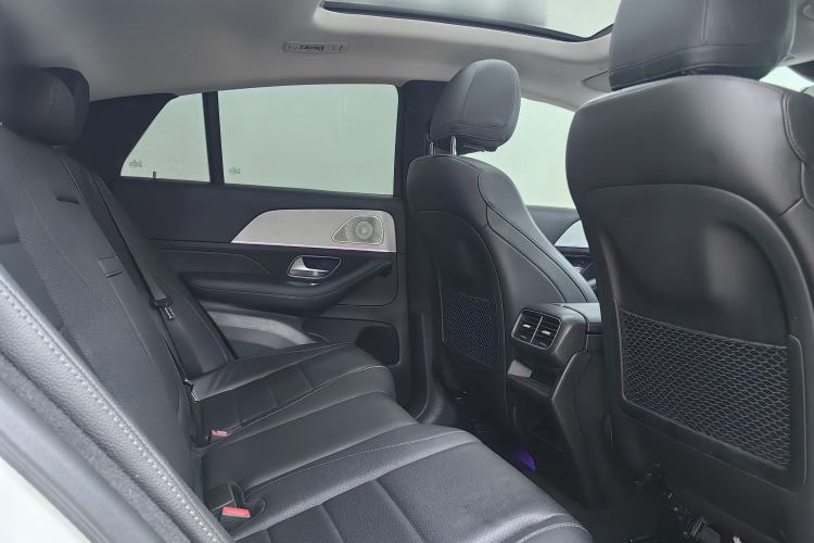 Used Mercedes-Benz GLE 2022 GLE 350 4MATIC Coupe SUV Luxury Model Interior 12