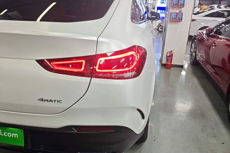 Used Mercedes-Benz GLE 2022 GLE 450 4MATIC Coupe SUV Fashion Model Right Rear Taillight