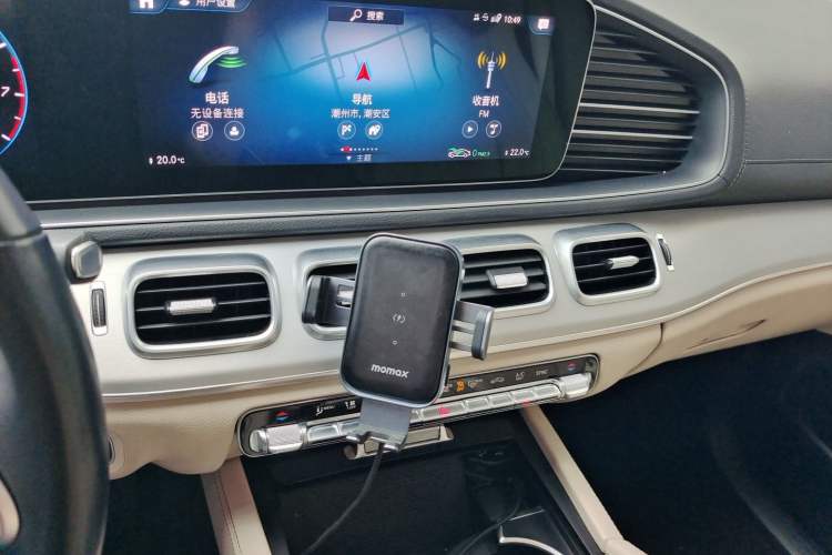 Used Mercedes-Benz GLE 2023 GLE 450 4MATIC Stylish Model Audio And AC Panel