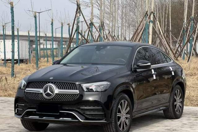 Used Mercedes-Benz GLE 2023 GLE 350 4MATIC Coupe SUV Fashion Model