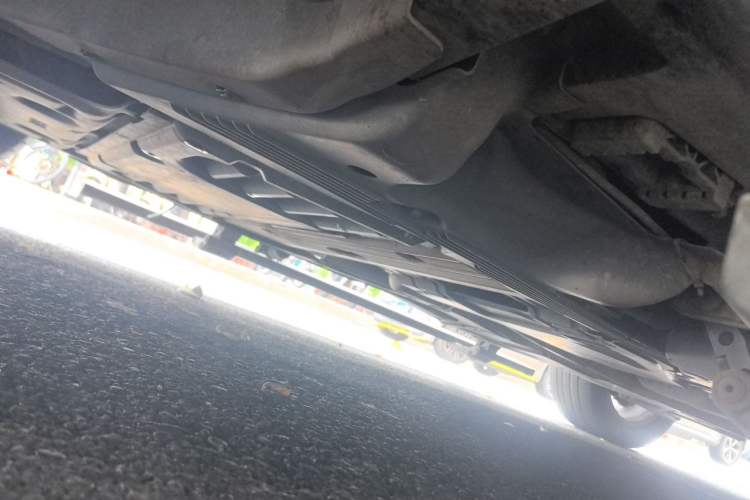 Used Mercedes-Benz GLE 2023 GLE 350 4MATIC Stylish Model Chassis Front Left