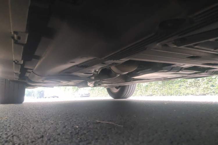 Used Mercedes-Benz GLE 2023 GLE 350 4MATIC Stylish Model Chassis Front Right