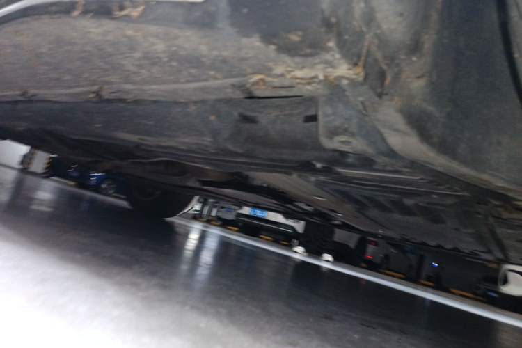 Used Mercedes-Benz GLE 2023 GLE 350 4MATIC Stylish Model Chassis Front Right