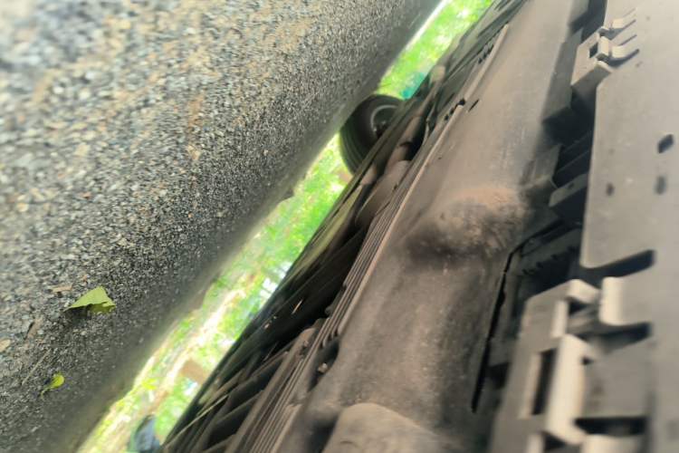 Used Mercedes-Benz GLE 2023 GLE 450 4MATIC AMG Line Chassis Front Right