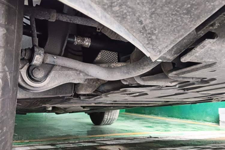 Used Mercedes-Benz GLE 2023 GLE 450 4MATIC AMG Line Chassis Front Right