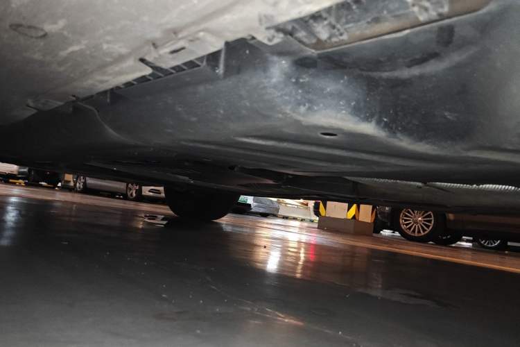 Used Mercedes-Benz GLE 2023 GLE 450 4MATIC Stylish Model Chassis Rear Left