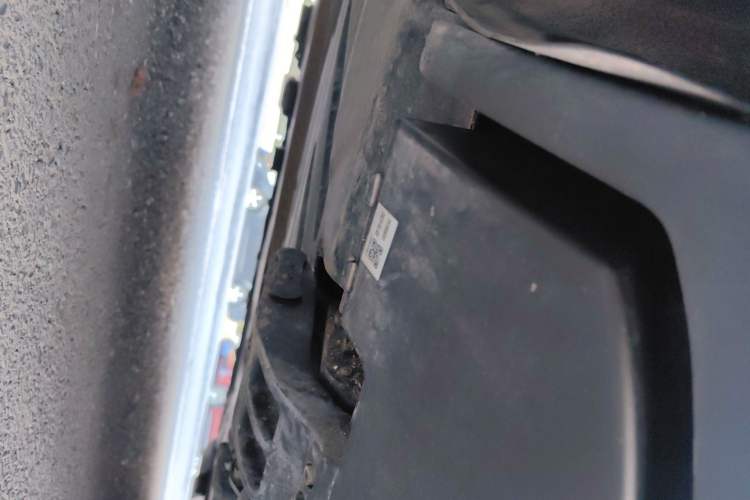 Used Mercedes-Benz GLE 2023 GLE 350 4MATIC Stylish Model Chassis Rear Right
