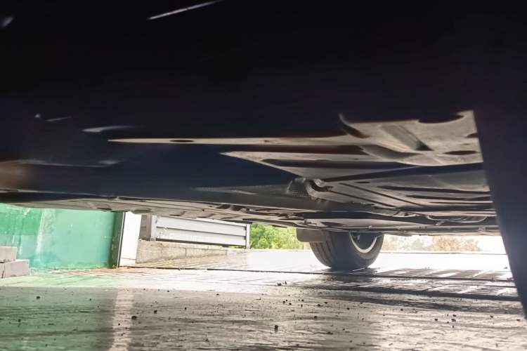 Used Mercedes-Benz GLE 2023 GLE 450 4MATIC AMG Line Chassis Rear Right