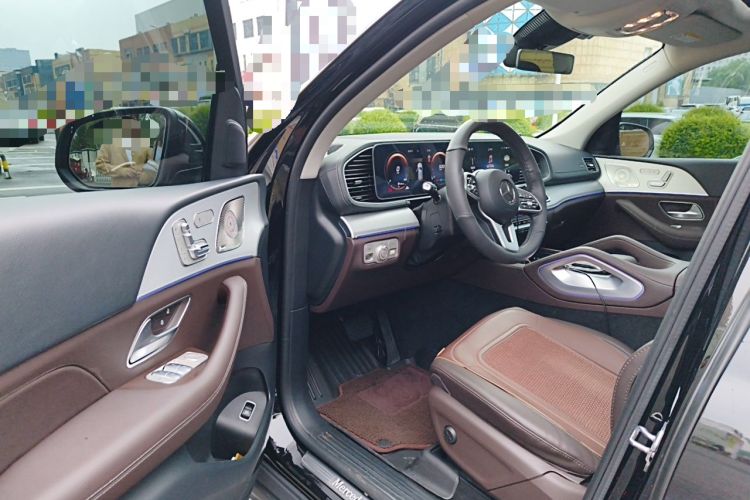 Used Mercedes-Benz GLE 2023 GLE 450 4MATIC Stylish Model Driver Seat