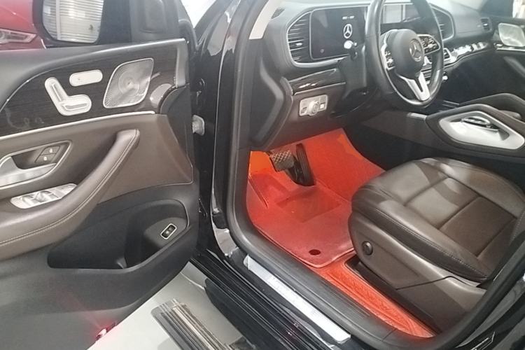Used Mercedes-Benz GLE 2023 GLE 350 4MATIC Stylish Model Driver Seat