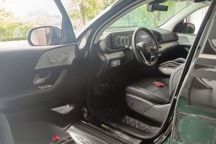 Used Mercedes-Benz GLE 2023 GLE 450 4MATIC AMG Line Driver Seat