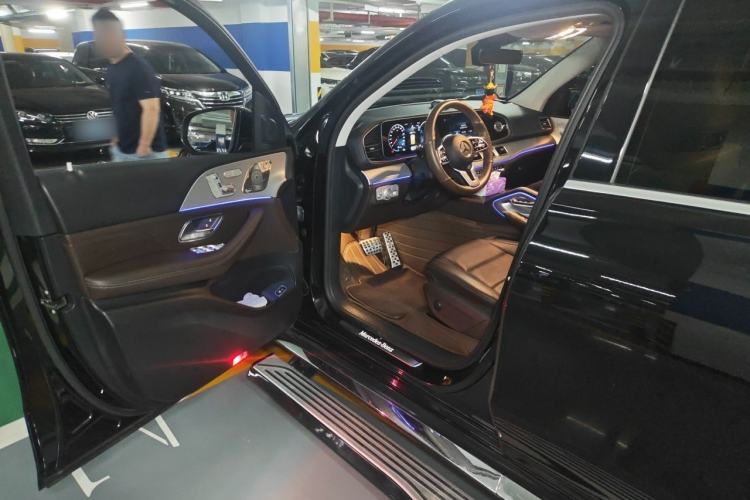 Used Mercedes-Benz GLE 2023 GLE 450 4MATIC Stylish Model Driver Seat
