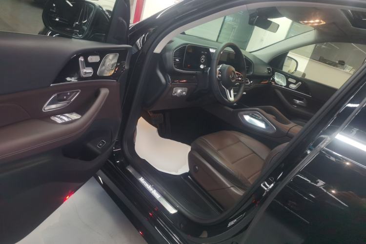 Used Mercedes-Benz GLE 2023 GLE 350 4MATIC Stylish Model Driver Seat